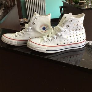 White Converse Chuck Taylor NWOT